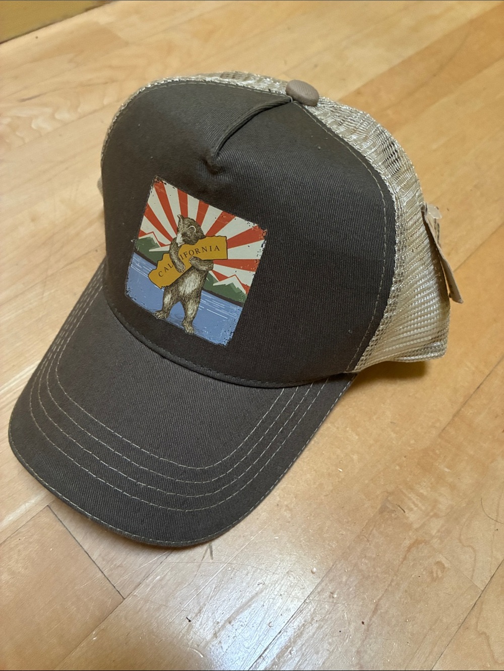 Cobra brand *SUPER HIP* CA UNISEX California Mountain Bear Trucker Hat w/Mesh Bk